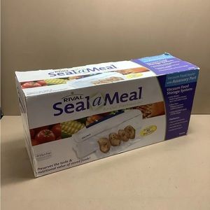 RIVAL Seal a Meal  Food Saver Vacuum Sealer System VS100 Open Box